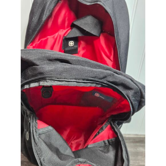 Swiss Alps Black Red Laptop Multi Compartment Backpack - Picture 6 of 8